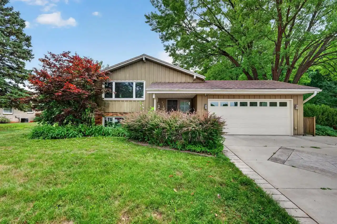 Single family home for sale at 1711 W Clayton Crst Ave, Milwaukee, WI 53221 | MLS# 1979161