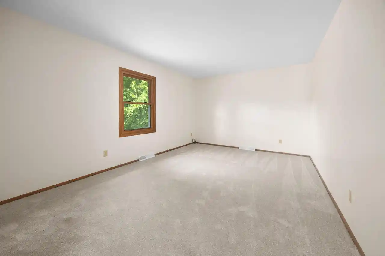 Photo 2 of Single family home for sale at 3635 S Loretta Ln, New Berlin, WI 53151 | MLS# 1979180 | Listing updated on 2026-09-08