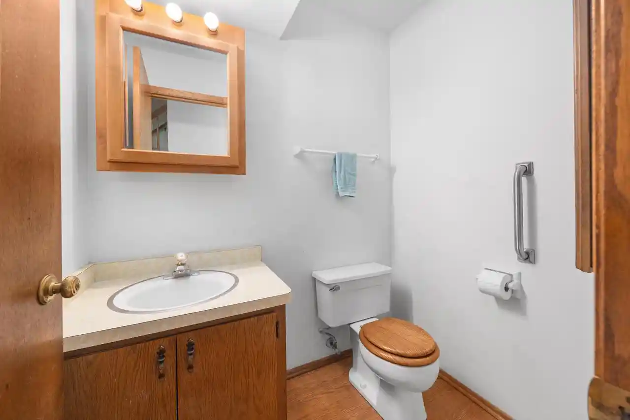 Photo 4 of Single family home for sale at 3635 S Loretta Ln, New Berlin, WI 53151 | MLS# 1979180 | Listing updated on 2026-09-08