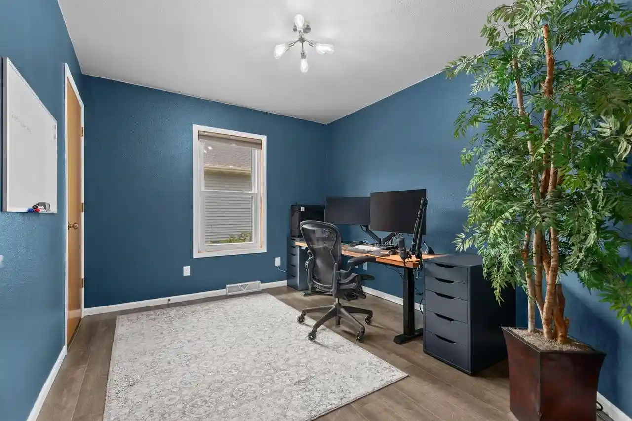 Photo 3 of Single family home for sale at 3817 Purple Crst Dr, Oshkosh, WI 54901 | MLS# 50332159 | Listing updated on 2026-09-06