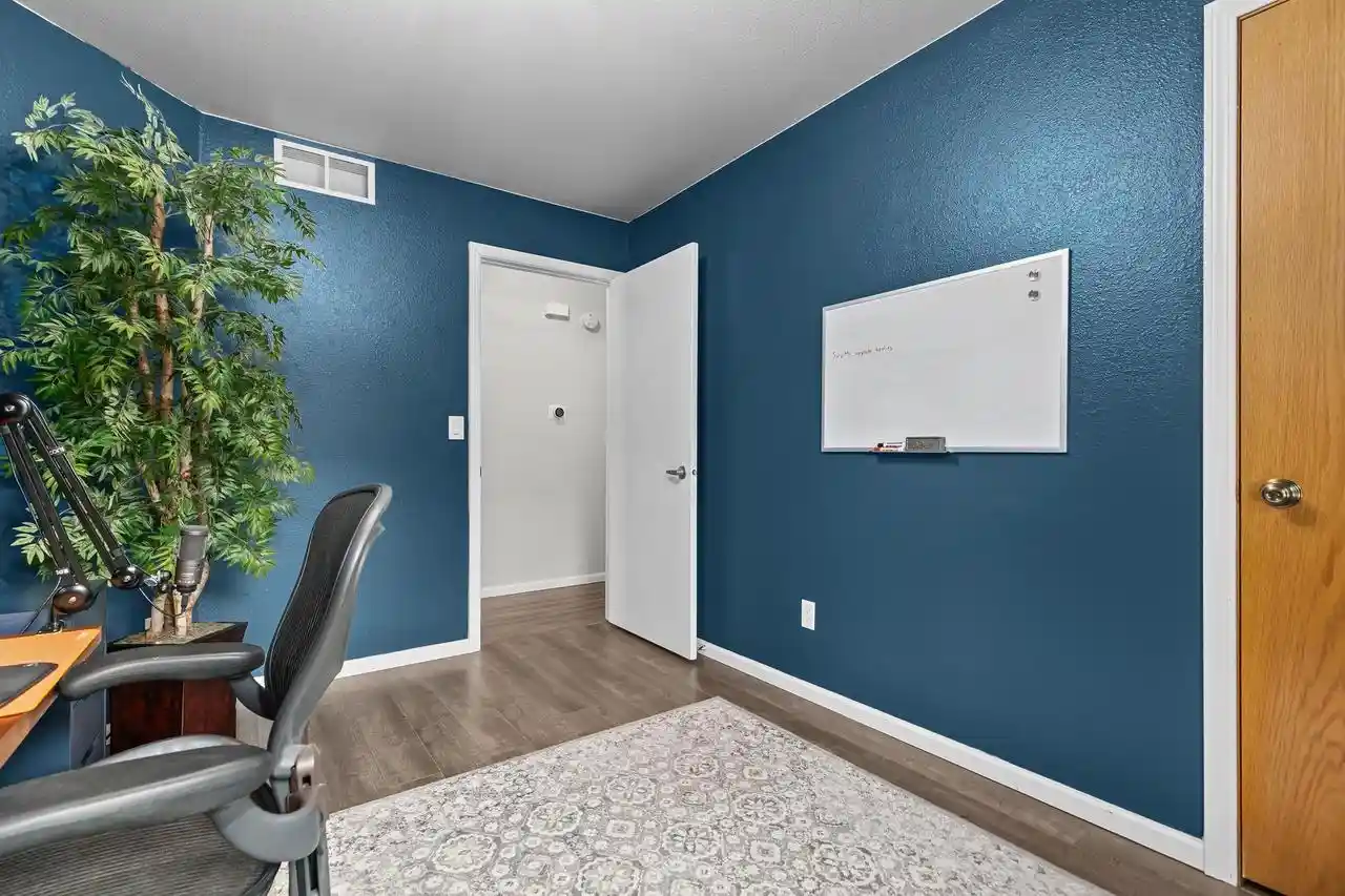 Photo 3 of Single family home for sale at 3817 Purple Crst Dr, Oshkosh, WI 54901 | MLS# 50332159 | Listing updated on 2026-09-06