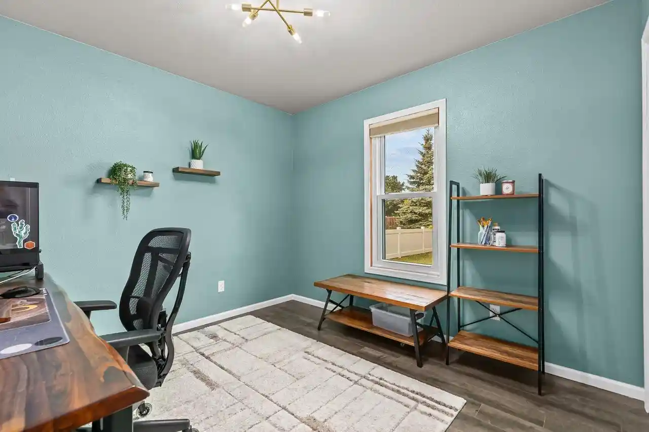 Photo 4 of Single family home for sale at 3817 Purple Crst Dr, Oshkosh, WI 54901 | MLS# 50332159 | Listing updated on 2026-09-06