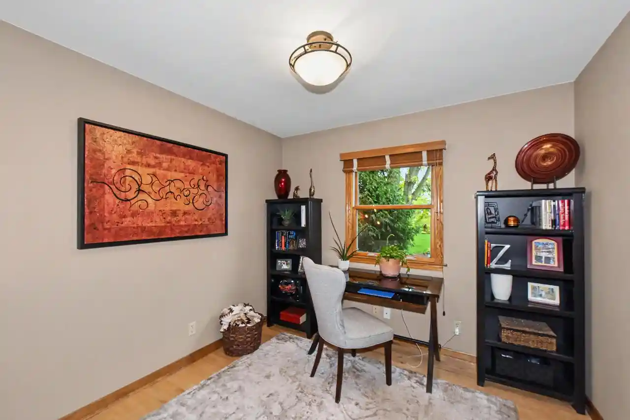 Photo 2 of Single family home for sale at 3250 W Rochelle Ave, Glendale, WI 53209 | MLS# 1979191 | Listing updated on 2026-09-09