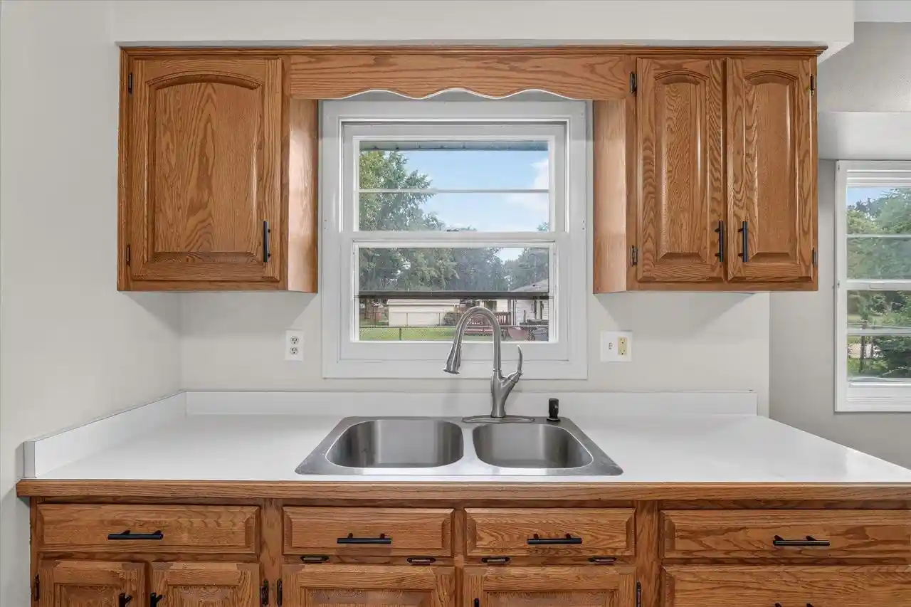 Photo 2 of Single family home for sale at 1965 Robin Rd, Beloit, WI 53511 | MLS# 2032000 | Listing updated on 2026-09-15
