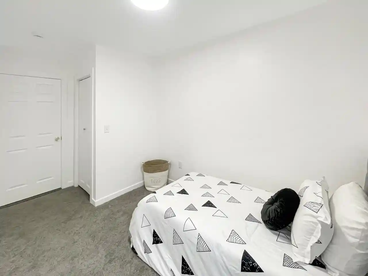 Photo 3 of Single family home for sale at 1431 N 22nd Street, Milwaukee, WI 53205 | MLS# 1979196 | Listing updated on 2026-09-04