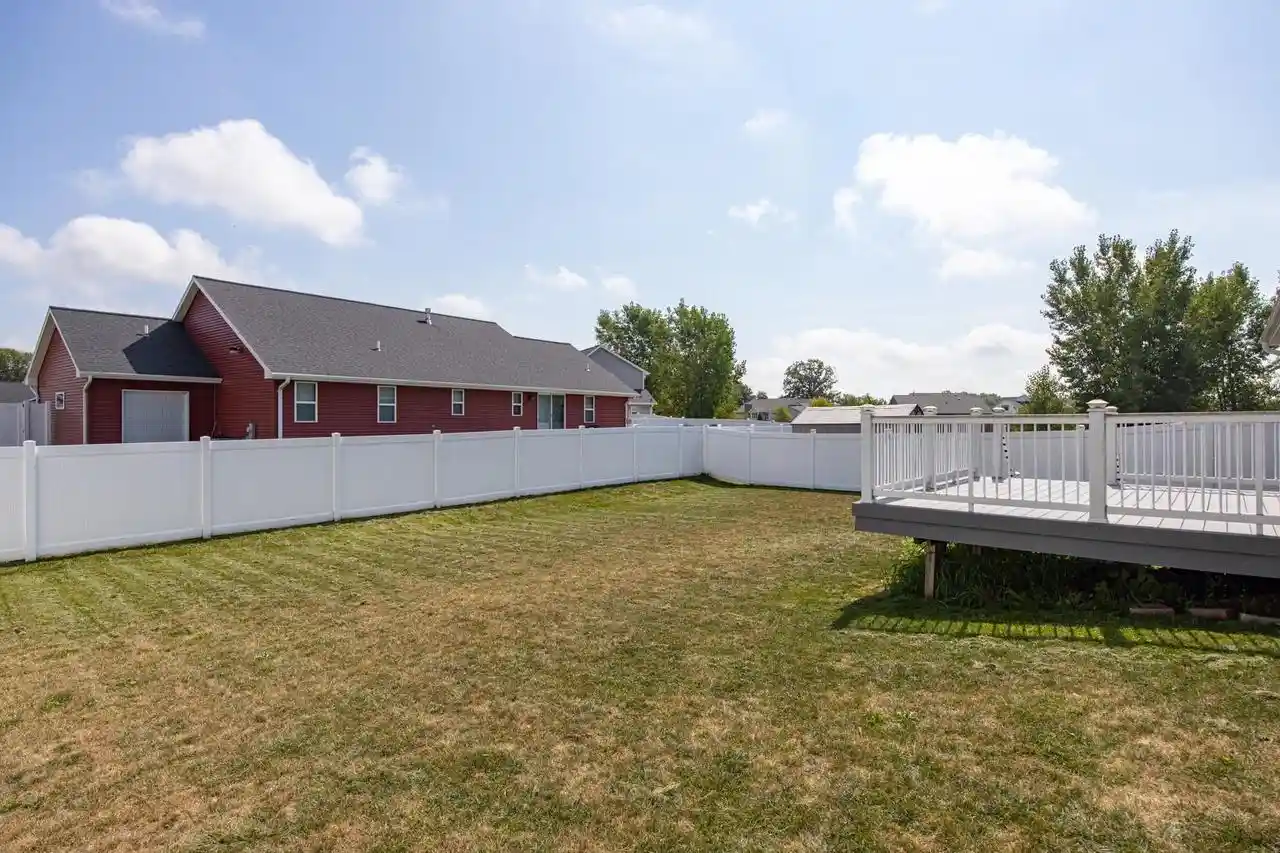 Photo 3 of Single family home for sale at 532 Patrick Ln, Pulaski, WI 54162 | MLS# 50332155 | Listing updated on 2026-09-04