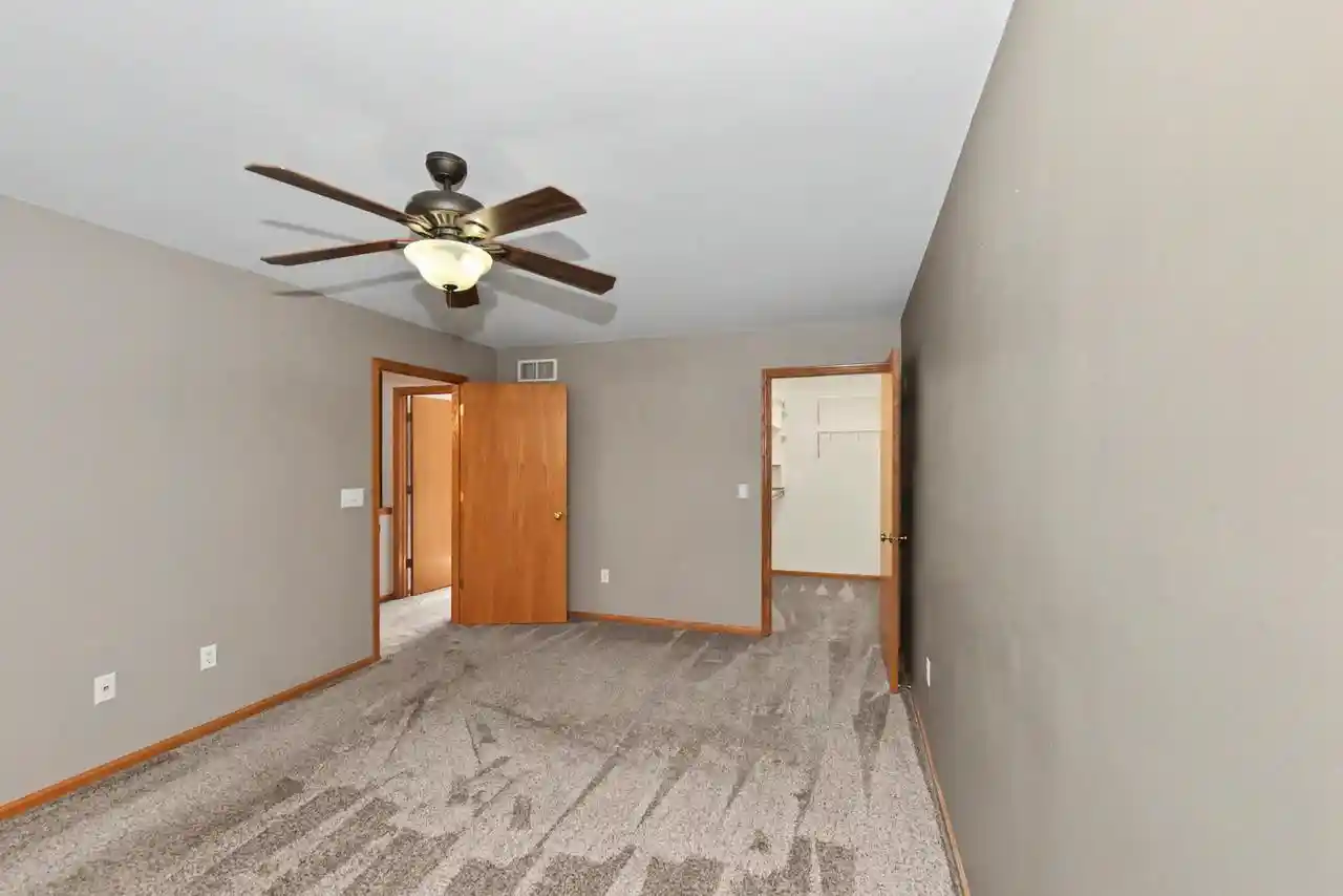 Listing Photo 5 - Condo for sale in building located at 2141 E Broadway, Waukesha, WI 53186 - Unit #B