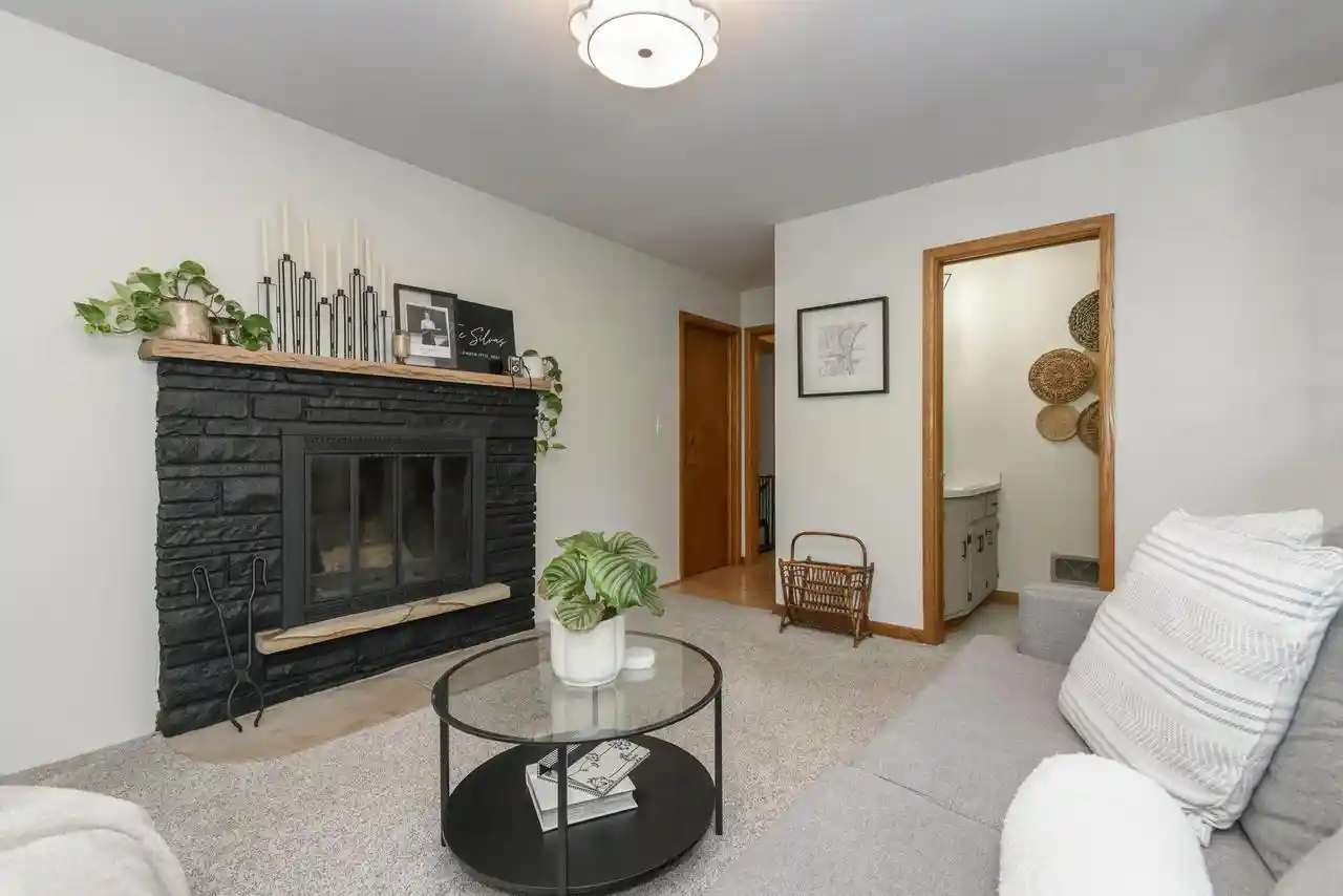 Photo 3 of Single family home for sale at 8801 W Dosie Ave, Milwaukee, WI 53228 | MLS# 1979202 | Listing updated on 2026-09-25