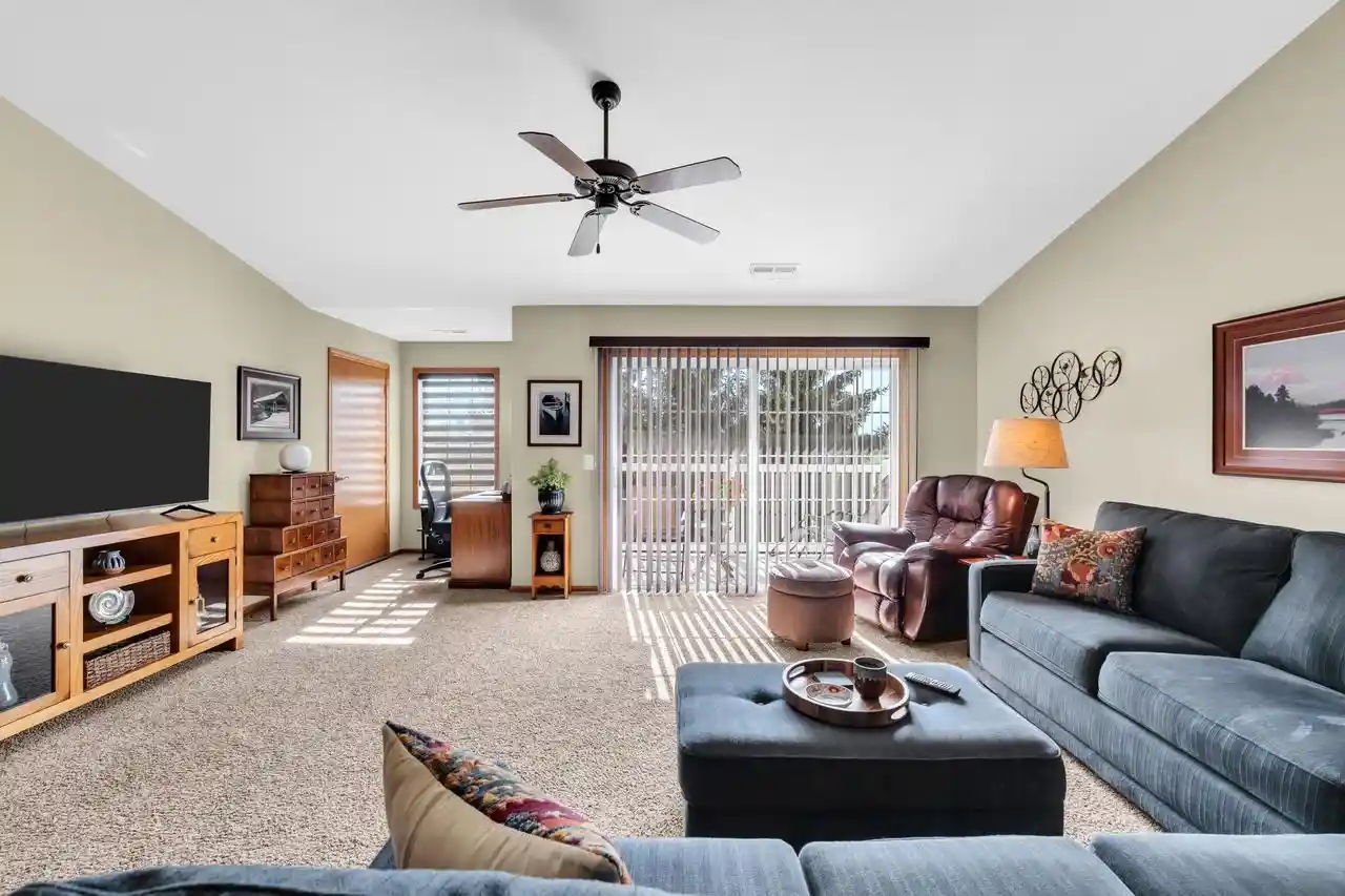 Listing Photo 5 - Condo for sale in building located at 1734 Parkstone Ter, Mount Pleasant, WI 53406 - Unit #74