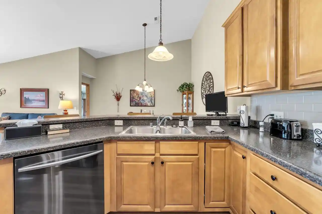 Listing Photo 38 - Condo for sale in 1734 Parkstone Ter located at 1734 Parkstone Ter, Mount Pleasant, WI 53406 - Unit #74