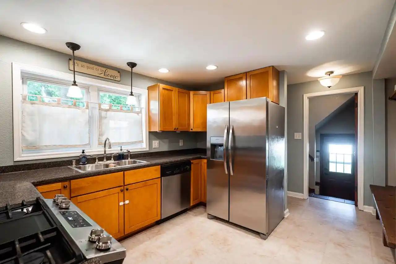 Photo 3 of Single family home for sale at 7232 W Mount Vernon Ave, Milwaukee, WI 53213 | MLS# 1979210 | Listing updated on 2026-09-12