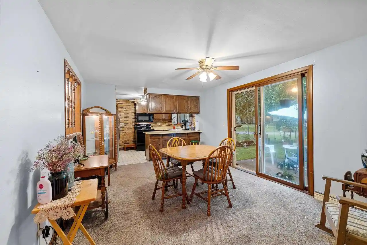 Photo 4 of Single family home for sale at 104 Crestwood Ct, Shawano, WI 54166 | MLS# 50332168 | Listing updated on 2026-09-04