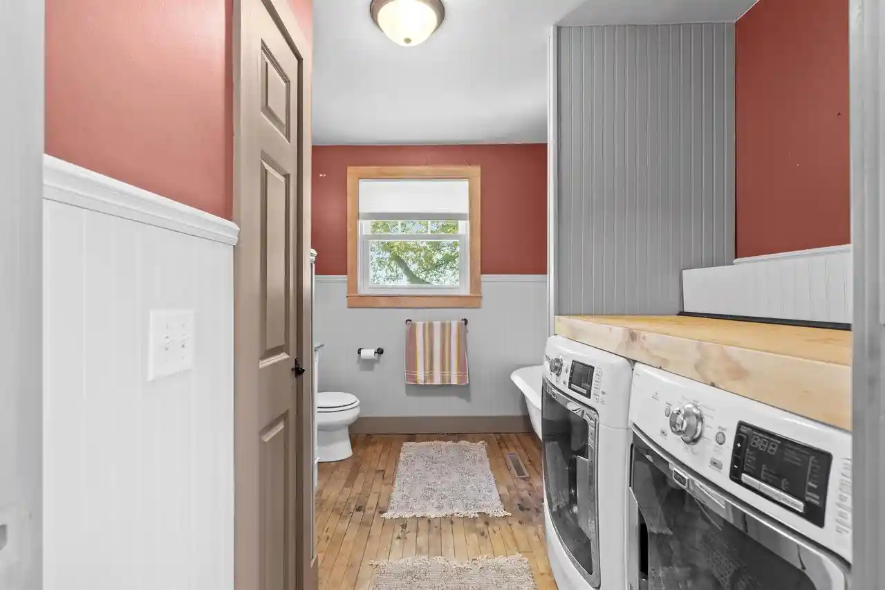 Photo 2 of Single family home for sale at N3328 Meade St, Appleton, WI 54913 | MLS# 50332167 | Listing updated on 2026-09-07