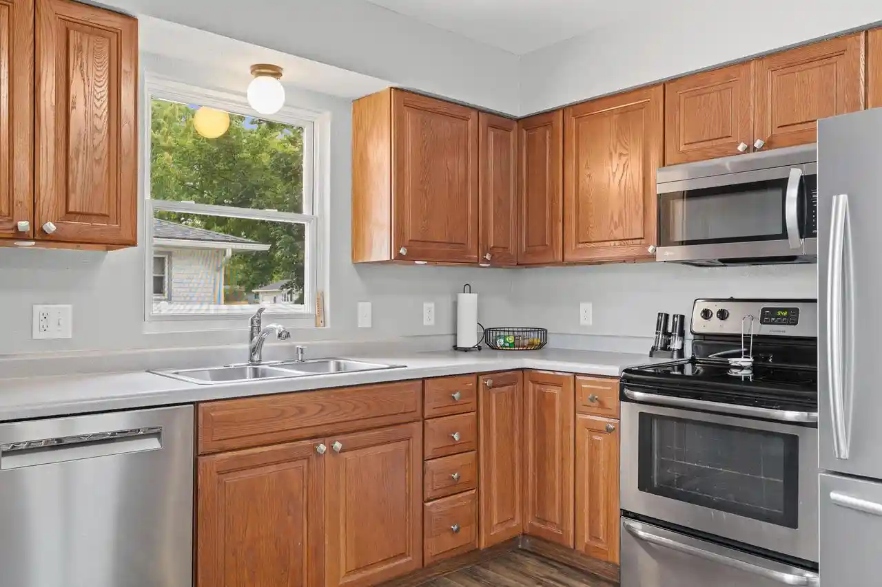 Photo 3 of Sale Pending at 2531 Is Park Rd, La Crosse, WI 54603 | MLS# 1979215 | Listing updated on 2026-09-08