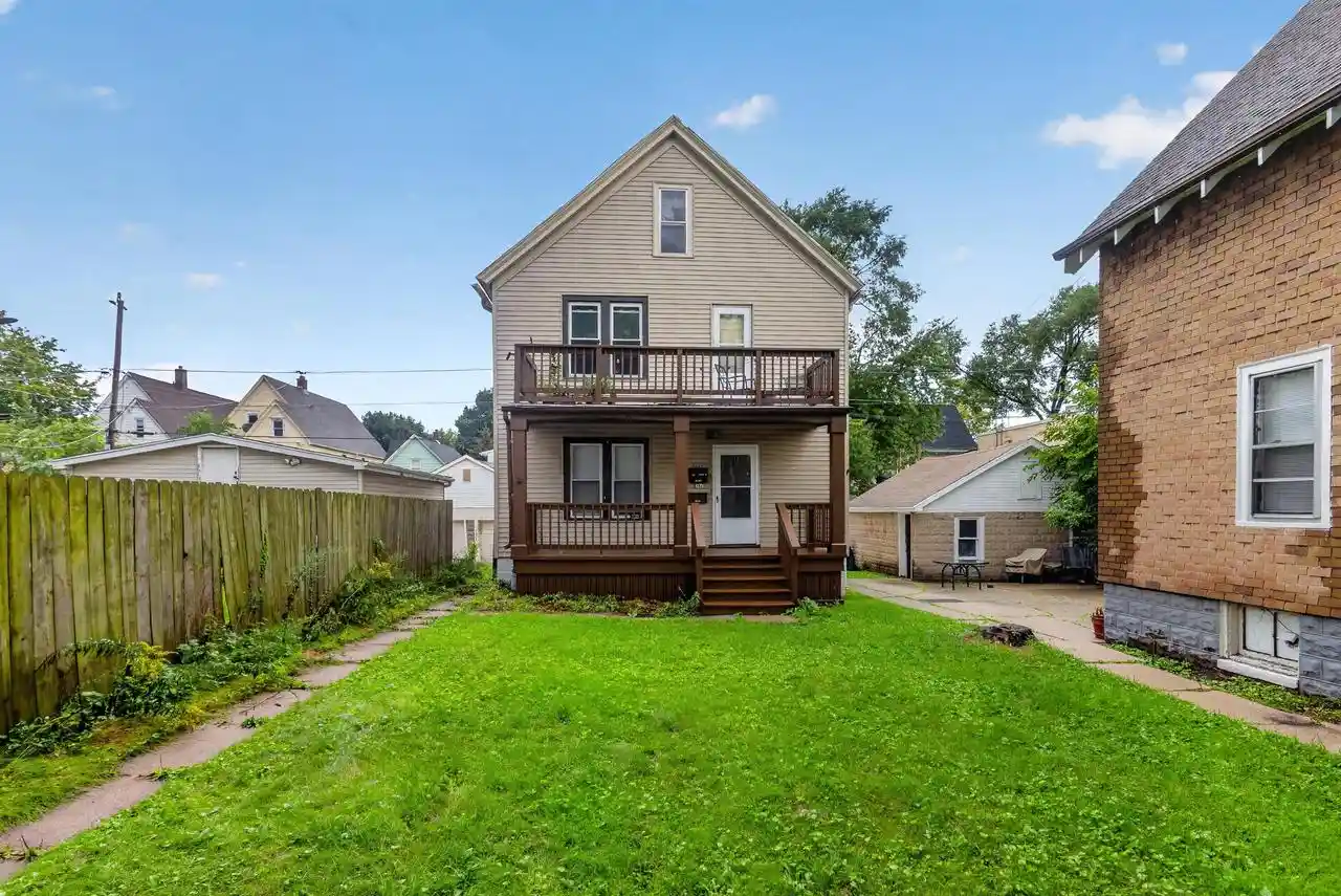 Photo 1 of Multi family home for sale at 2867 N Fratney St, Milwaukee, WI 53212 | MLS# 1979218 | Listing updated on 2026-09-04
