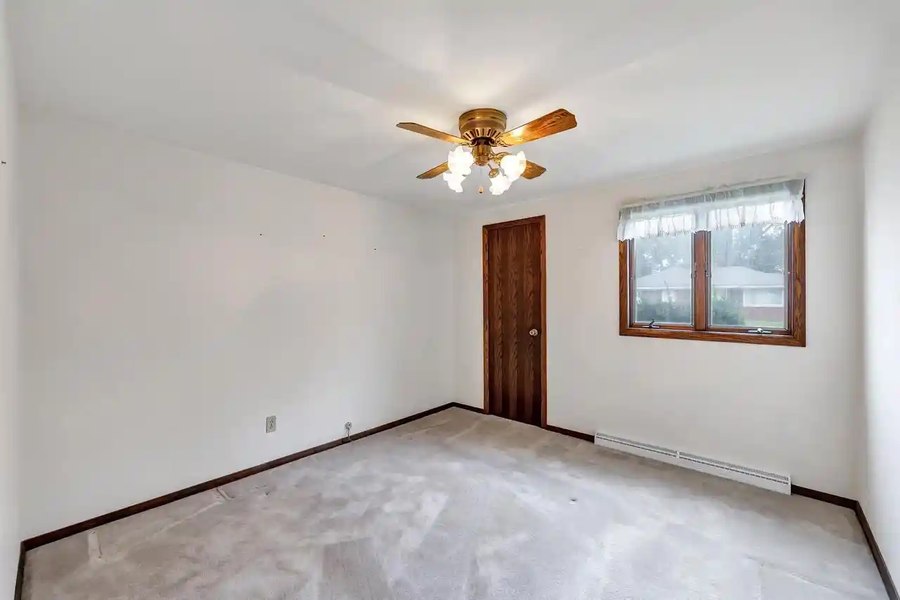 Photo 3 of Single family home for sale at 131 Johnson St, Pulaski, WI 54162 | MLS# 50332185 | Listing updated on 2026-09-18