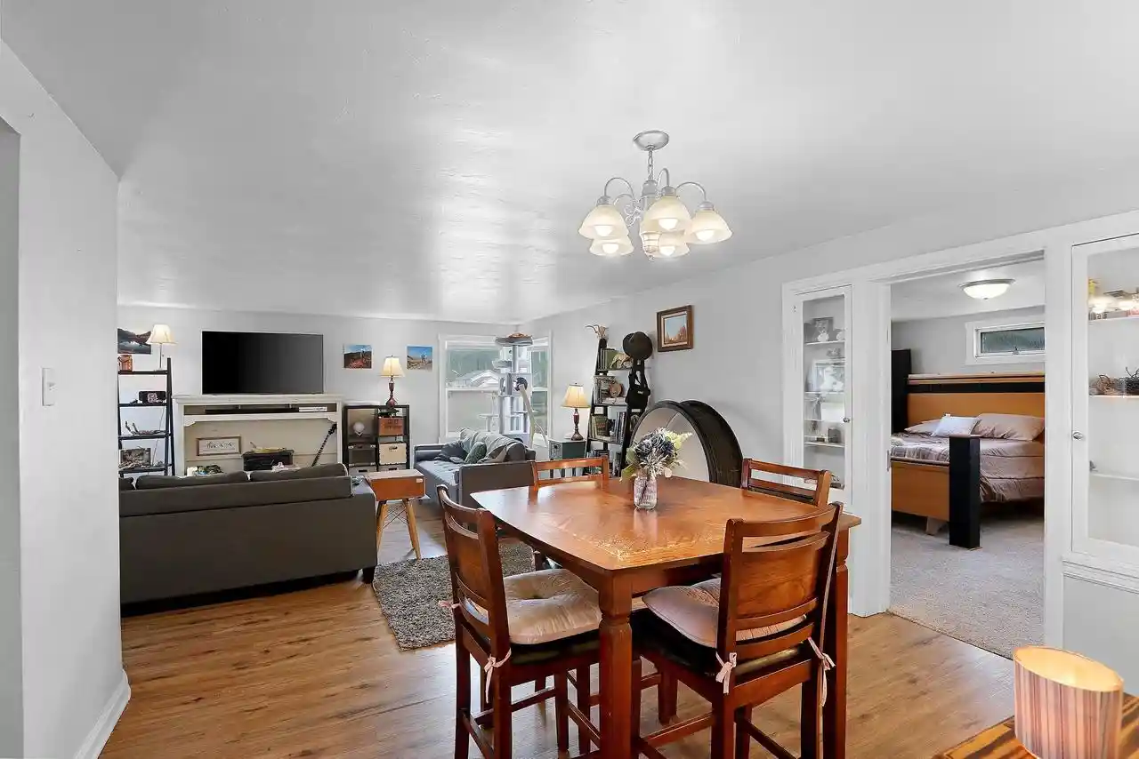 Photo 3 of Sale Pending at 1213 12th Avenue, Green Bay, WI 54304 | MLS# 50332186 | Listing updated on 2026-09-18