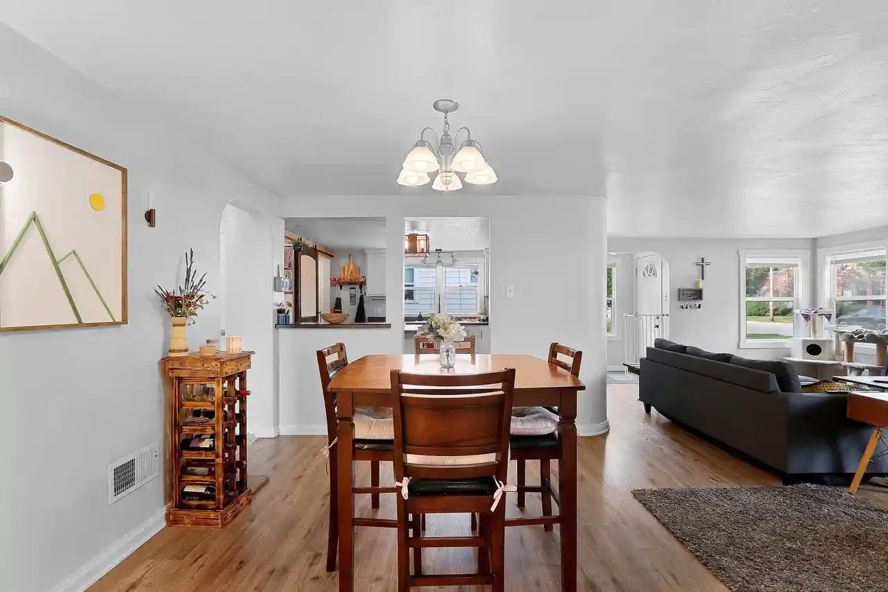 Photo 4 of Sale Pending at 1213 12th Avenue, Green Bay, WI 54304 | MLS# 50332186 | Listing updated on 2026-09-18