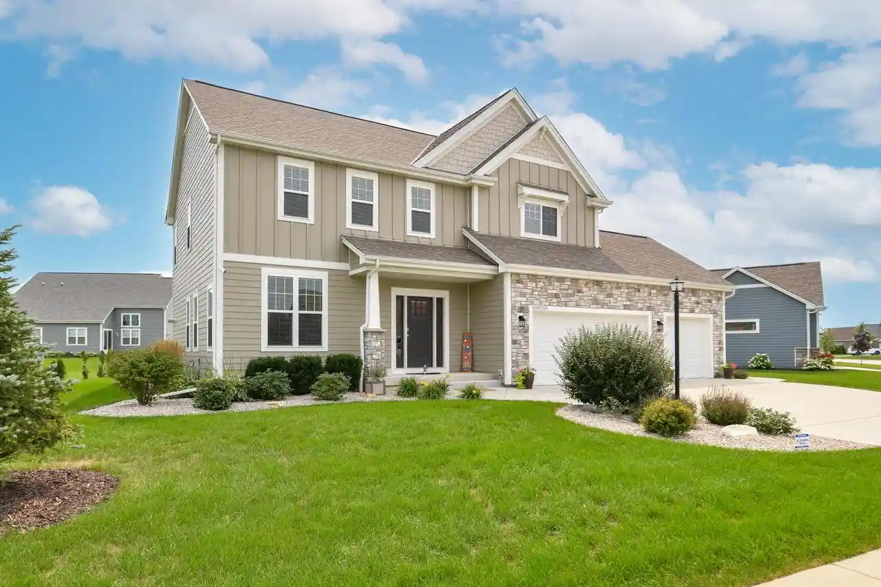 Photo 1 of Single family home for sale at N50w19665 Tamarind Way, Menomonee Falls, WI 53051 | MLS# 1979229 | Listing updated on 2026-09-24