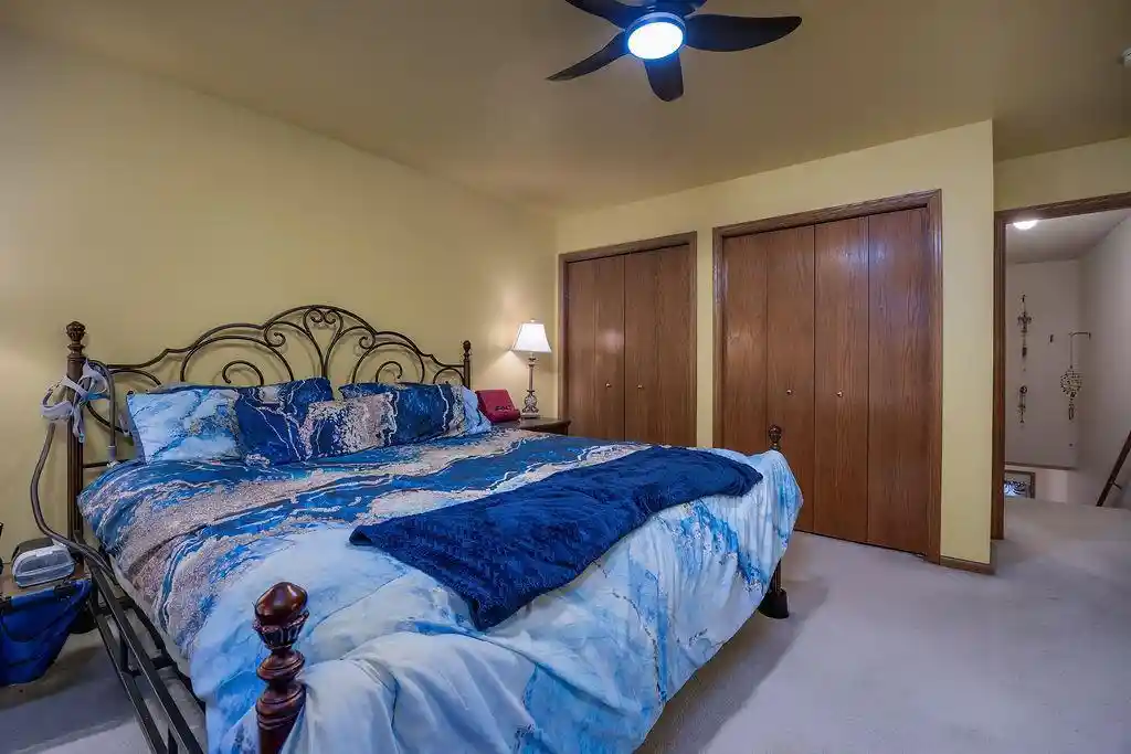 Listing Photo 4 - Condo for sale in building located at 902 N Thompson Dr, Madison, WI 53704 - Unit #2