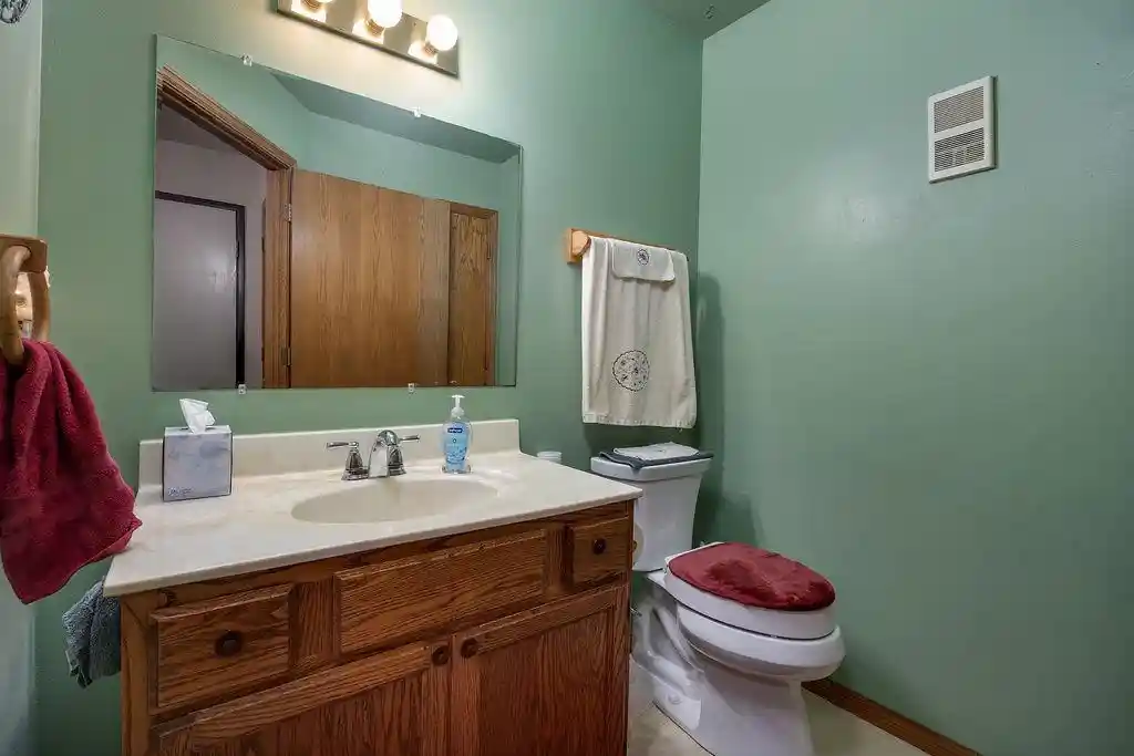 Photo 25 of Condo for sale at 902 N Thompson Dr #2, Madison, WI 53704 | MLS# 2032029 | Listing updated on 2026-09-23