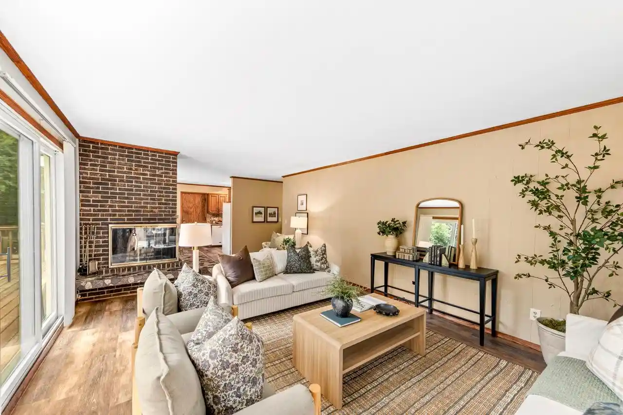 Photo 4 of Single family home for sale at S100w31478 County Rd Lo, Mukwonago, WI 53149 | MLS# 1979234 | Listing updated on 2026-09-22