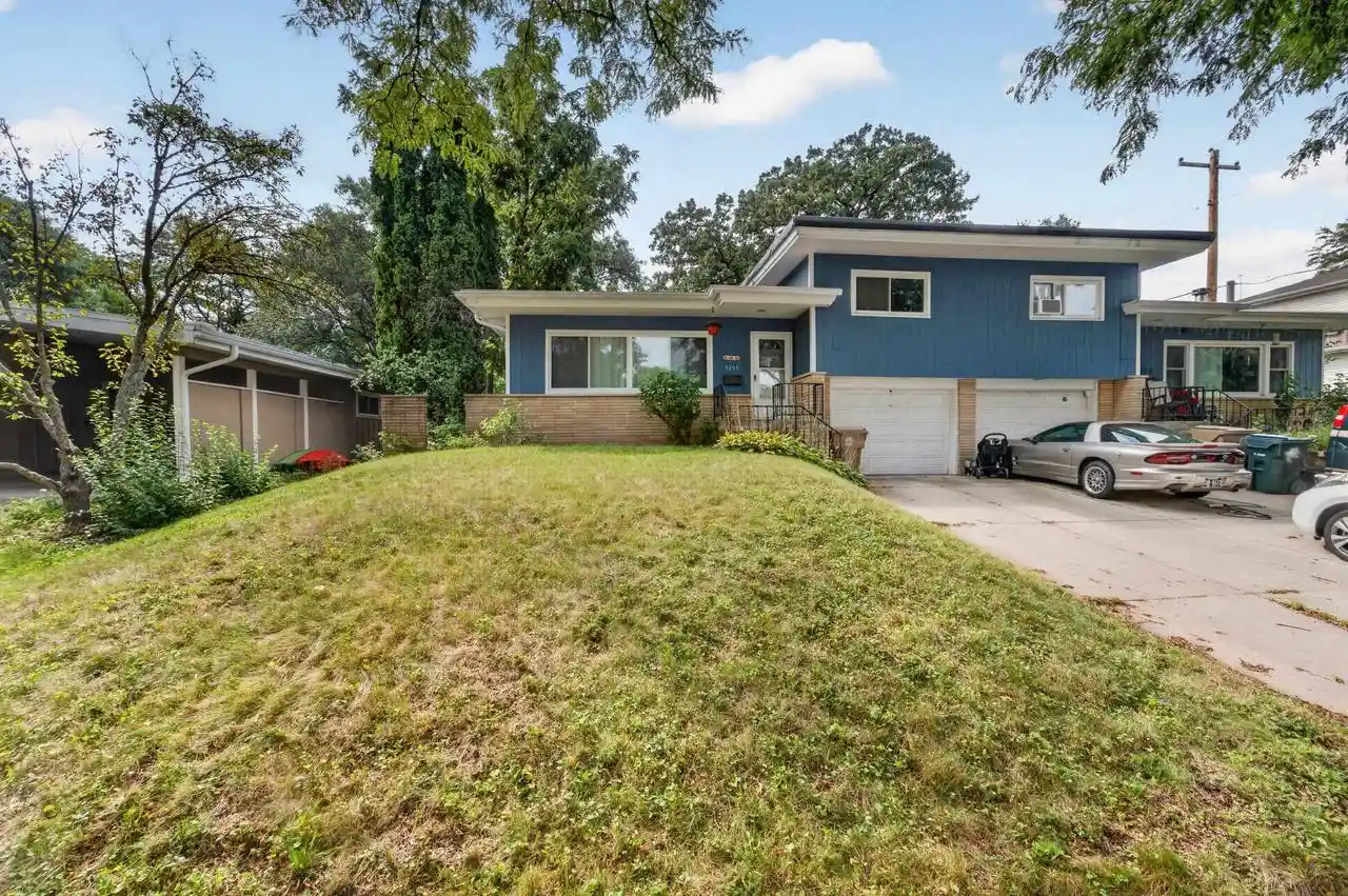 Photo 2 of Sale Pending at 5209 Manitowoc Pkwy, Madison, WI 53705 | MLS# 2032037 | Listing updated on 2026-09-24
