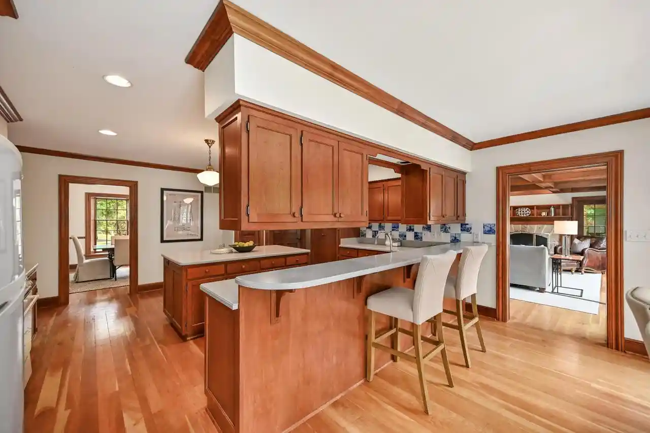 Photo 4 of Single family home for sale at 3582 E Norport Dr, Port Washington, WI 53074 | MLS# 1979258 | Listing updated on 2026-10-06