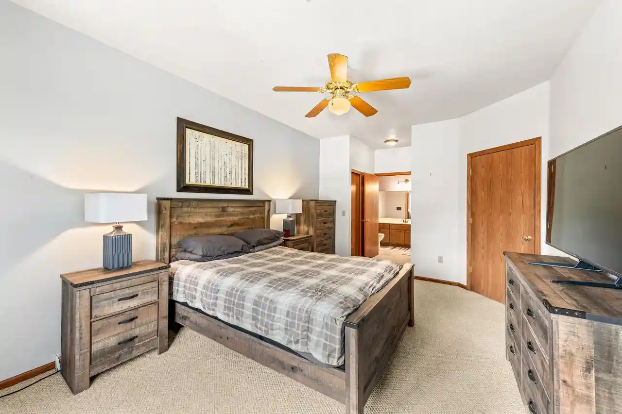 Photo 3 of Condo for sale at 9205 W Forest Home Ave, Hales Corners, WI 53130 | MLS# 1979259 | Listing updated on 2026-09-17