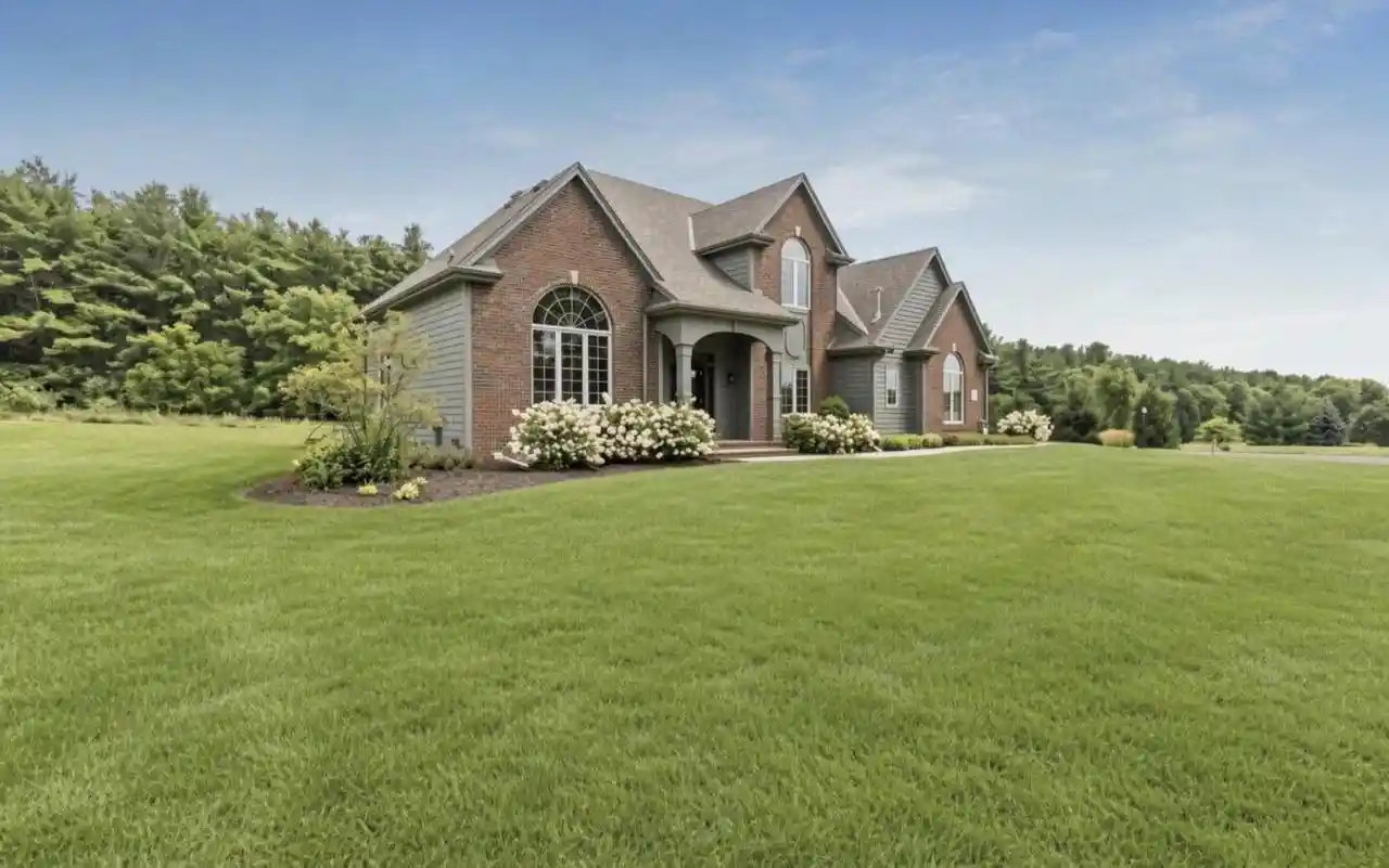 Photo 1 of Single family home for sale at S91w31504 Grace Trl, Mukwonago, WI 53149 | MLS# 1979270 | Listing updated on 2026-09-18