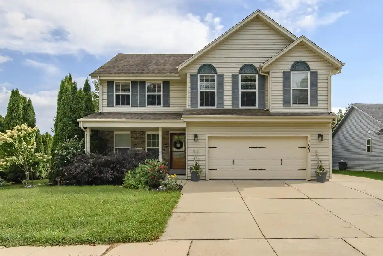 Photo 1 of Single family home for sale at 1001 Motor Ave, Waukesha, WI 53188 | MLS# 1979276 | Listing updated on 2026-09-13