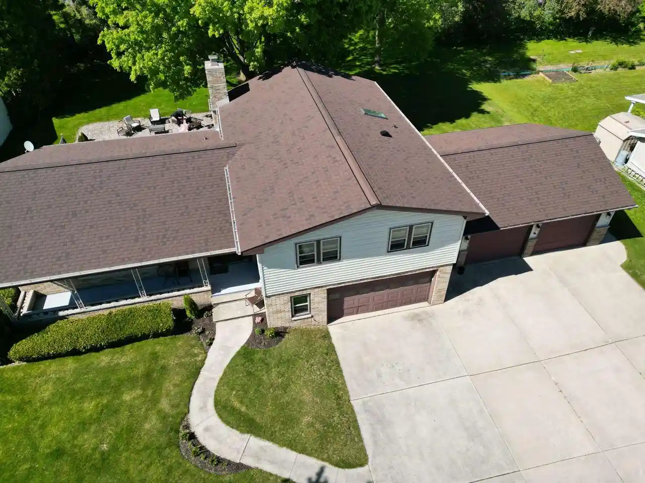 Photo 2 of Single family home for sale at 715 Lincoln St, Kewaunee, WI 54216 | MLS# 50332208 | Listing updated on 2026-09-05