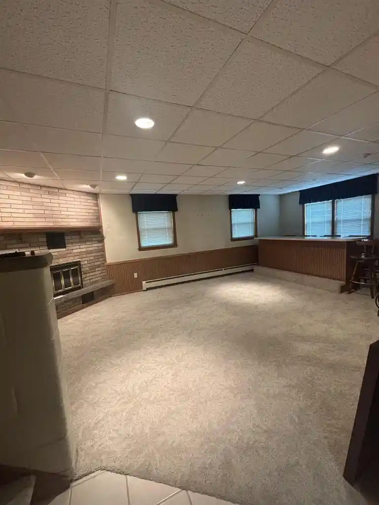 Photo 3 of Single family home for sale at 715 Lincoln St, Kewaunee, WI 54216 | MLS# 50332208 | Listing updated on 2026-09-05