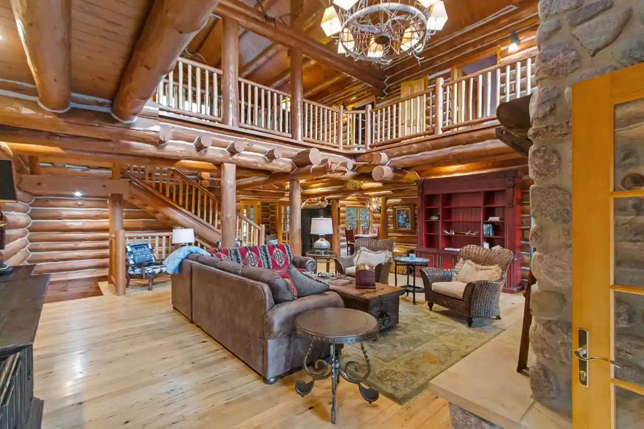Photo 2 of Mansion for sale at 2195 County Rd Z, Blue Mounds, WI 53517 | MLS# 2032058 | Listing updated on 2026-10-09