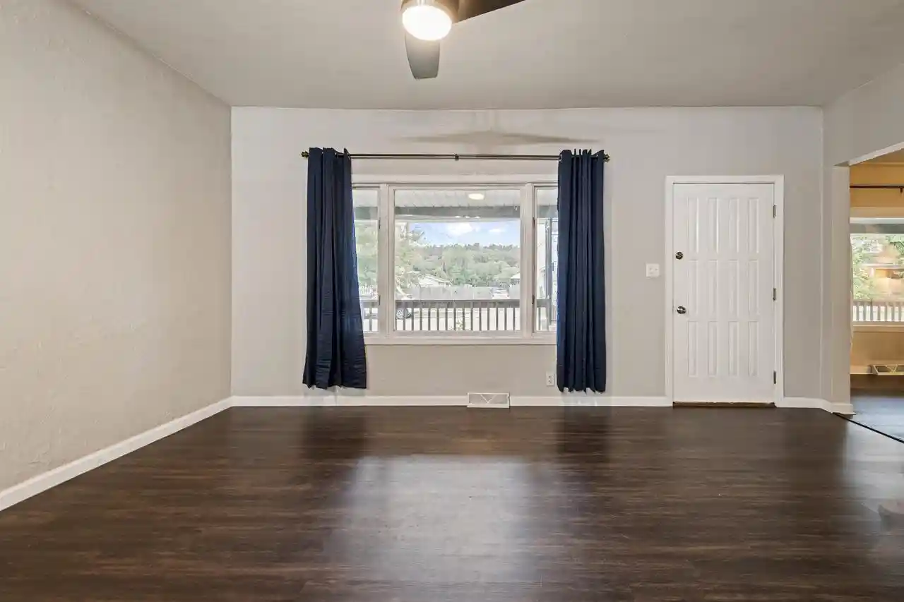 Photo 3 of Single family home for sale at 1518 Armstrong St, Marinette, WI 54143 | MLS# 50332212 | Listing updated on 2026-09-11