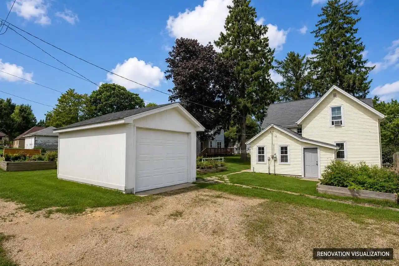 Photo 3 of Single family home for sale at 309 W Division St, Dodgeville, WI 53533 | MLS# 2032059 | Listing updated on 2026-10-05