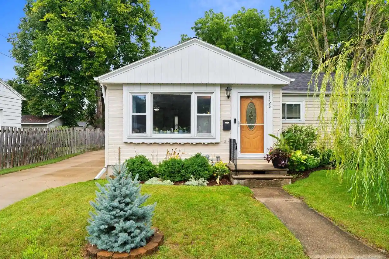 Photo 1 of Single family home for sale at 1168 9th Street, Green Bay, WI 54304 | MLS# 50332200 | Listing updated on 2026-09-06