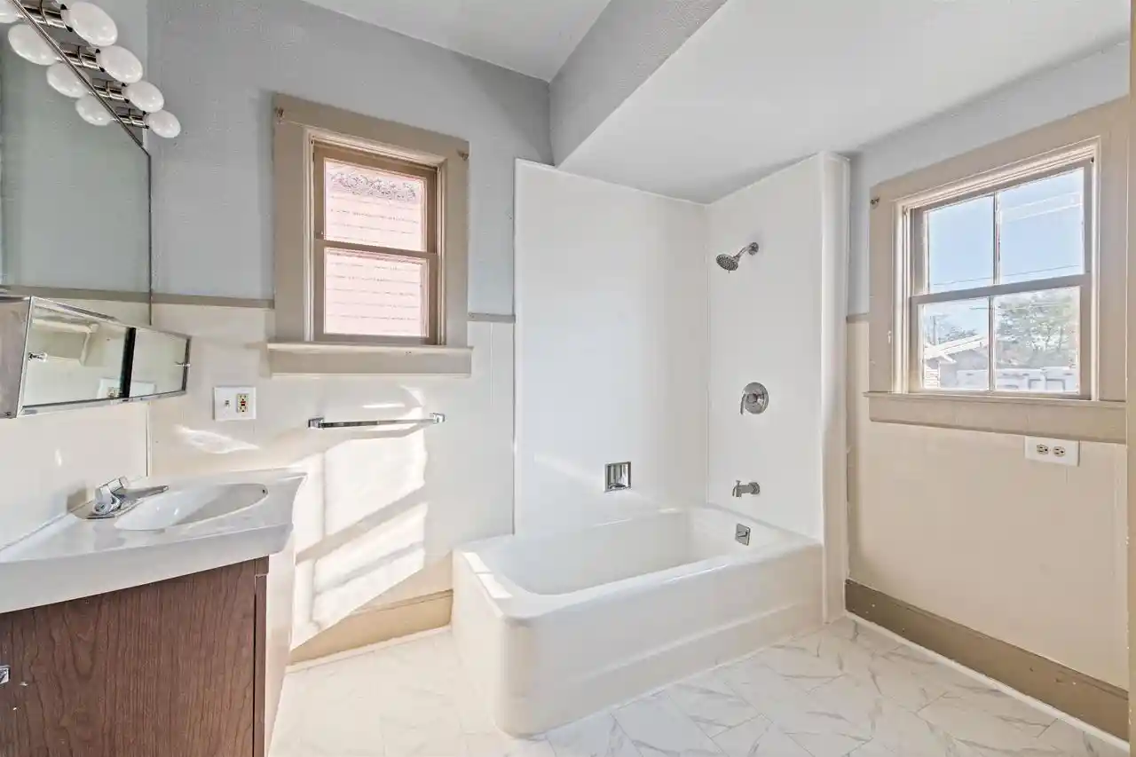 Photo 4 of Single family home for sale at 1309 15th Avenue, Menominee, MI 49858 | MLS# 50332215 | Listing updated on 2026-09-05