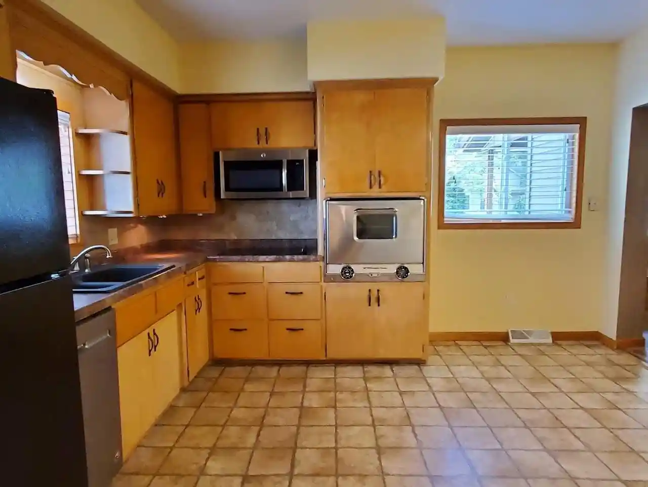 Photo 3 of Single family home for sale at 97 8th Street, Clintonville, WI 54929 | MLS# 50332214 | Listing updated on 2026-09-08