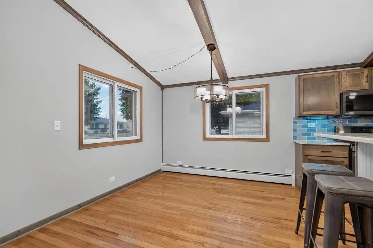 Photo 2 of Single family home for sale at 1135 Windsor St, Oshkosh, WI 54902 | MLS# 50332219 | Listing updated on 2026-09-21