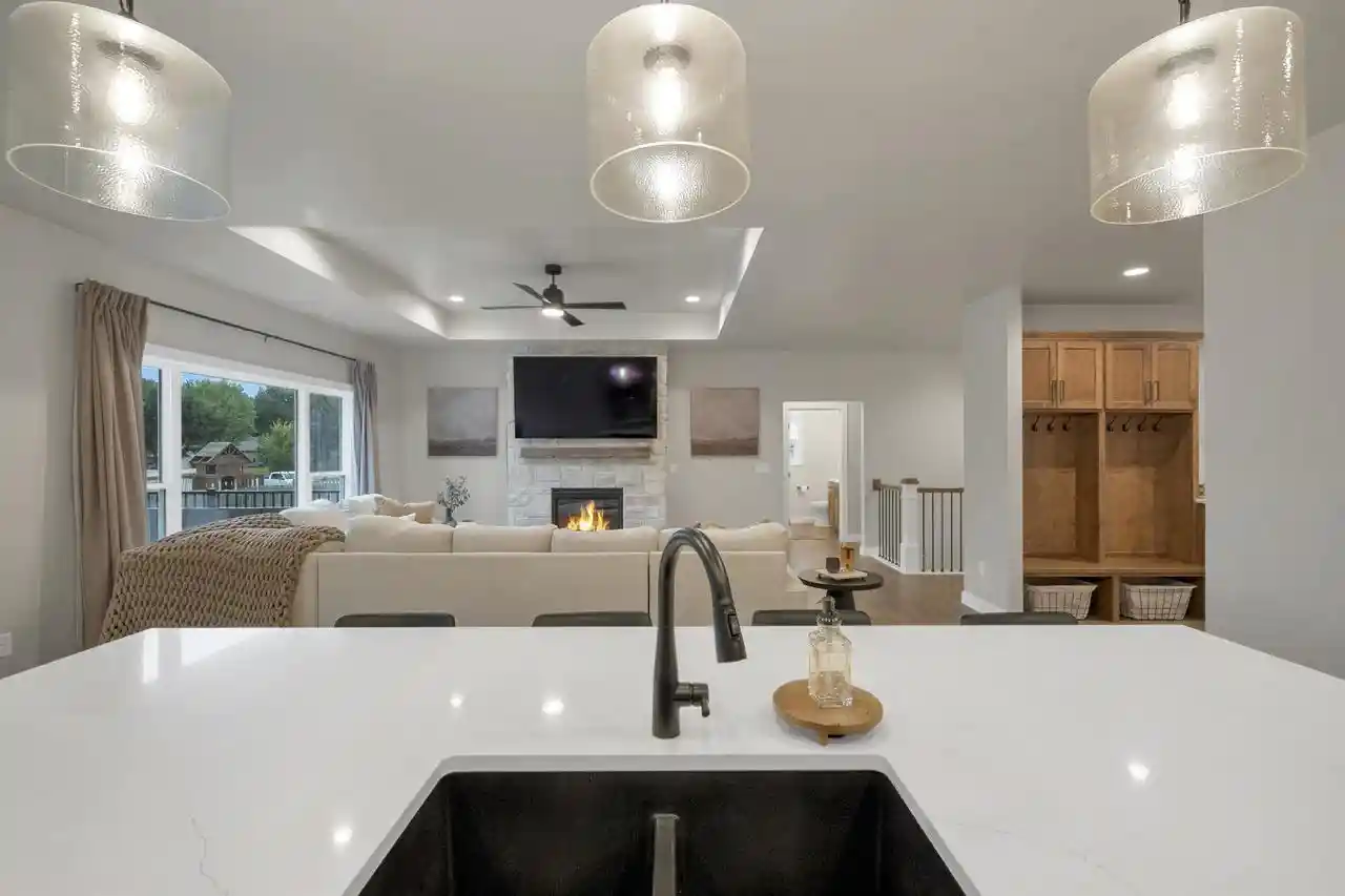 Photo 4 of Single family home for sale at 3196 Eclipse Dr, Green Bay, WI 54311 | MLS# 50332194 | Listing updated on 2026-09-22