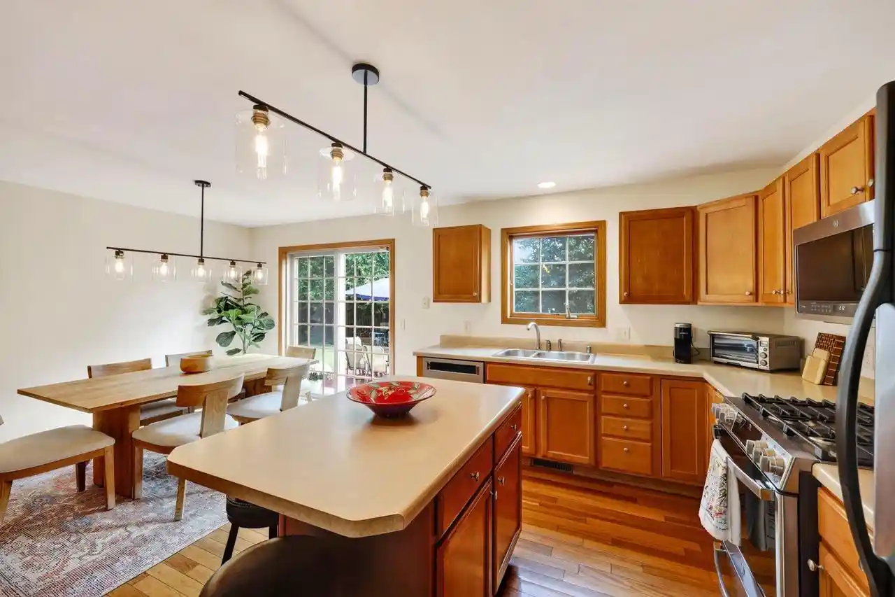 Photo 4 of Single family home for sale at 5629 Kinsale Dr, Fitchburg, WI 53711 | MLS# 2032065 | Listing updated on 2026-09-18