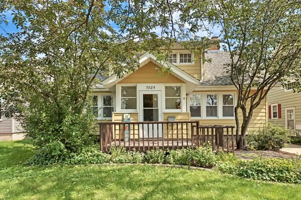 Photo 1 of Single family home for sale at 7825 17th Avenue, Kenosha, WI 53143 | MLS# 1979290 | Listing updated on 2026-09-16