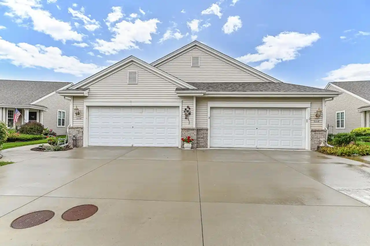 Photo 1 of Condo for sale at 537 Fairview Cir #A, Waterford, WI 53185 | MLS# 1979292 | Listing updated on 2026-09-08