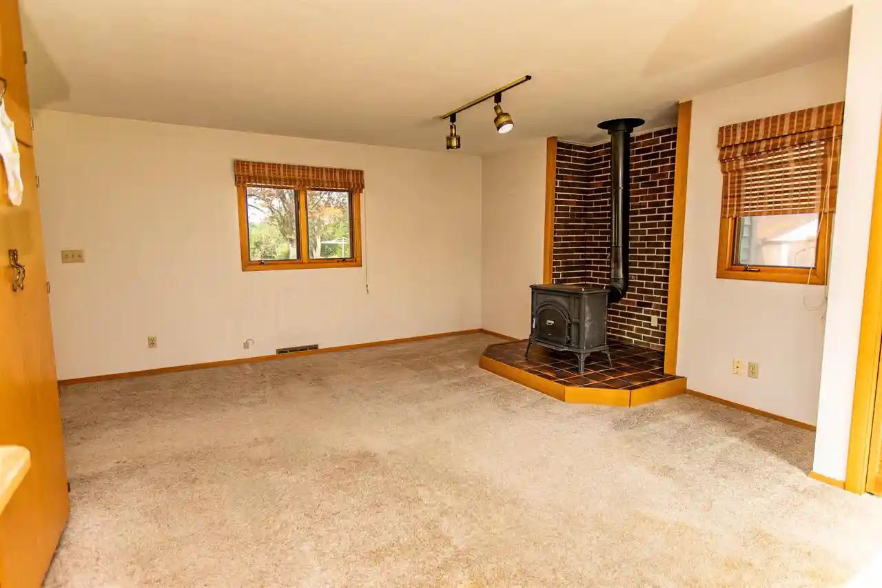 Photo 3 of Single family home for sale at 608 W Fountain St, Dodgeville, WI 53533 | MLS# 2032070 | Listing updated on 2026-10-05