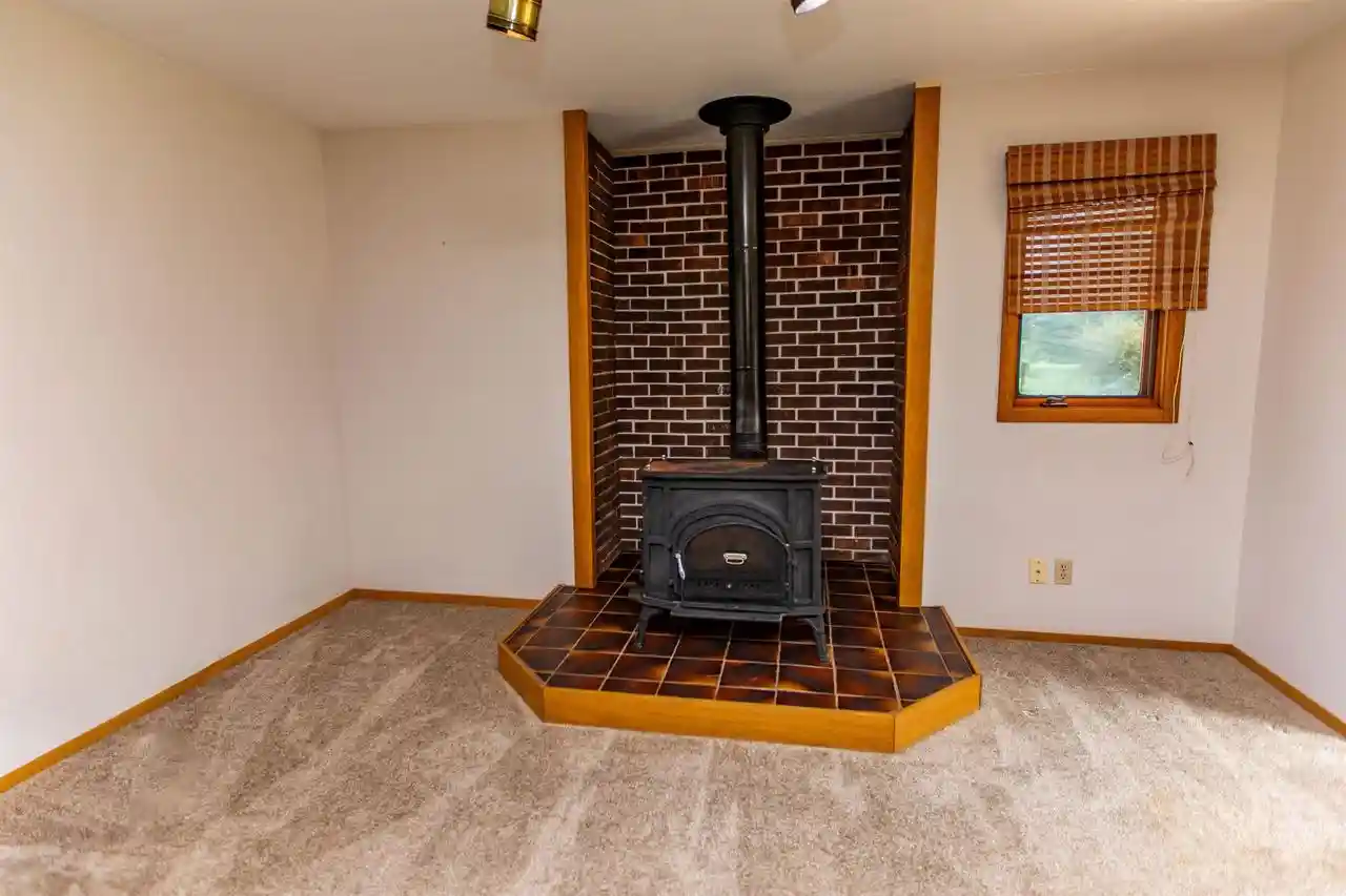 Photo 4 of Single family home for sale at 608 W Fountain St, Dodgeville, WI 53533 | MLS# 2032070 | Listing updated on 2026-10-05