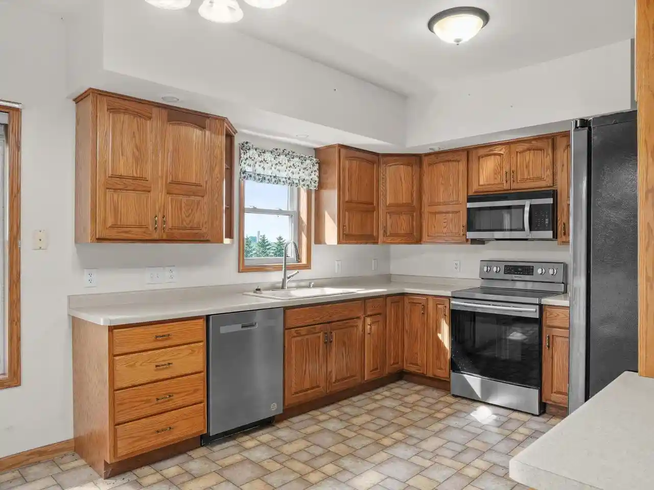 Photo 3 of Single family home for sale at 3106 E Cth V Hwy, Mishicot, WI 54228 | MLS# 1979298 | Listing updated on 2026-09-17