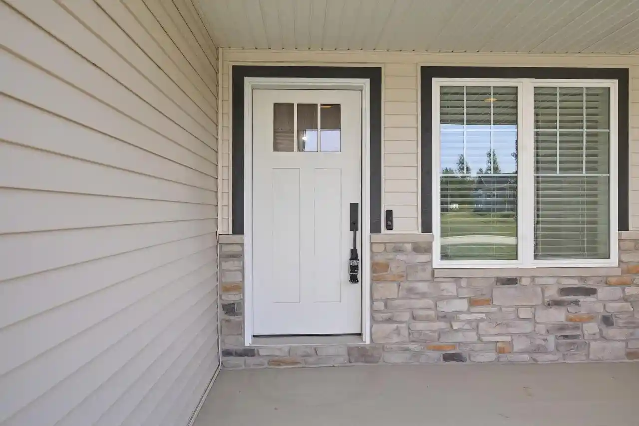 Photo 2 of Single family home for sale at 3126 Sandy Ridge Dr, Two Rivers, WI 54241 | MLS# 1979299 | Listing updated on 2026-09-22