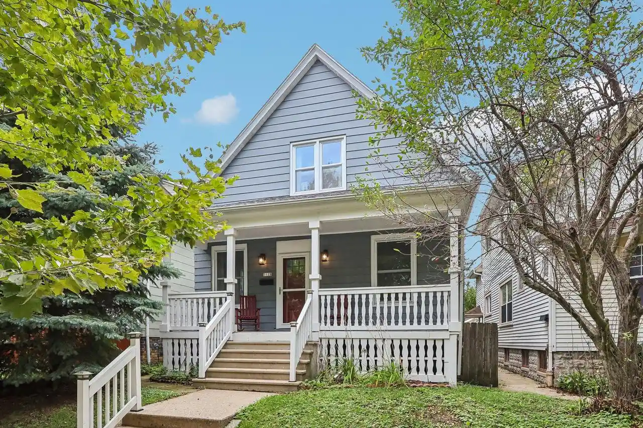 Photo 1 of Single family home for sale at 3125 S Adams Ave, Milwaukee, WI 53207 | MLS# 1979313 | Listing updated on 2026-09-18