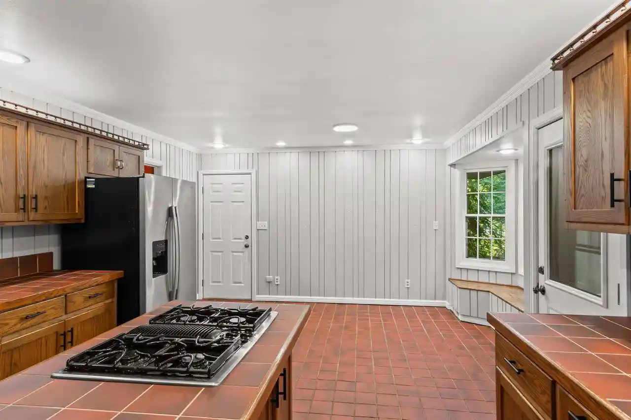 Photo 4 of Single family home for sale at 2421 Rainbow Dr, Plover, WI 54467 | MLS# 22604395 | Listing updated on 2026-09-21